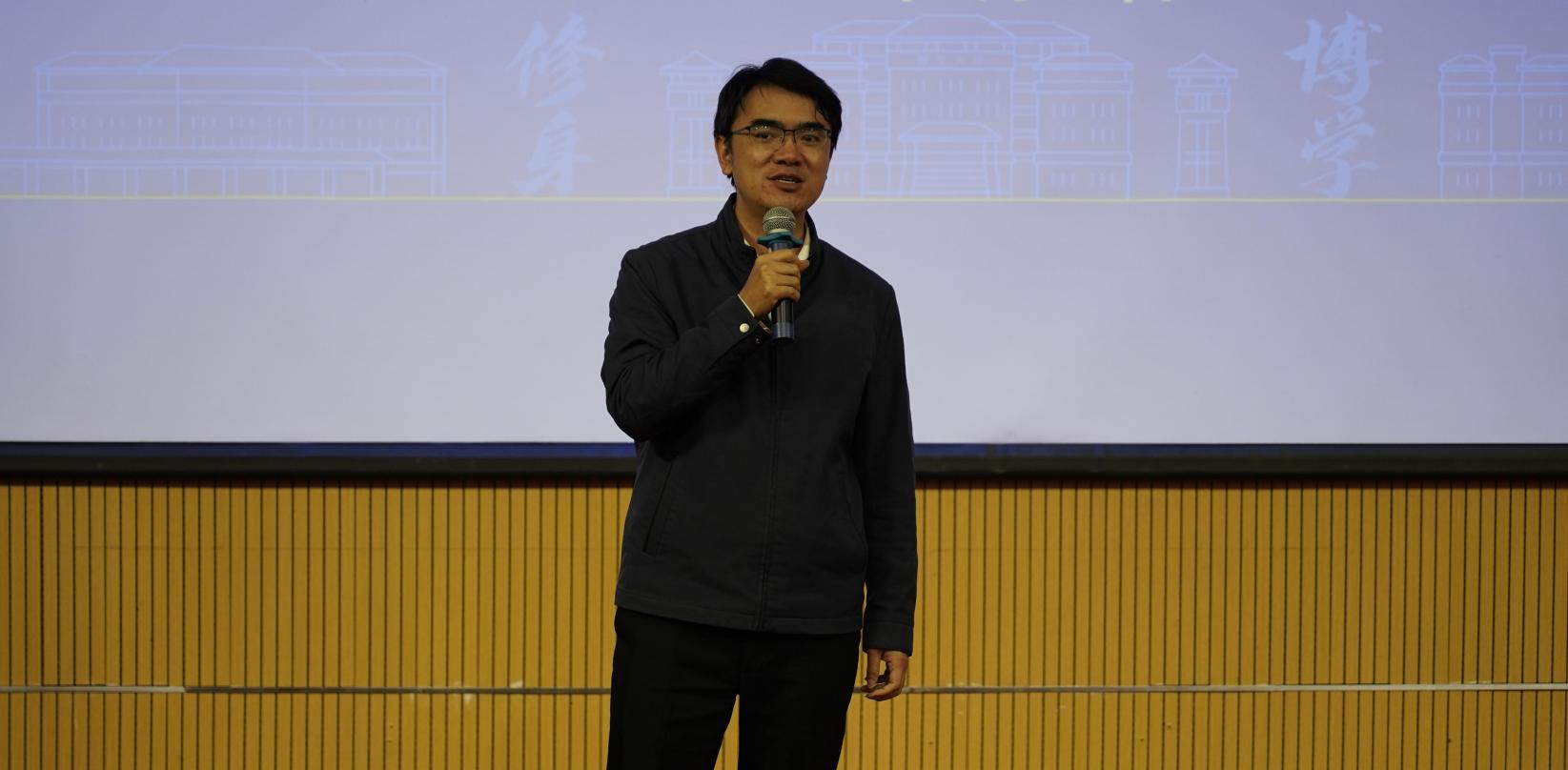 C:/Users/o/Desktop/20260116   关于举办2025-2026学年第一学期“说专业”“说课程”比赛的通知/会后材料/比赛新闻稿照片/01.jpg01